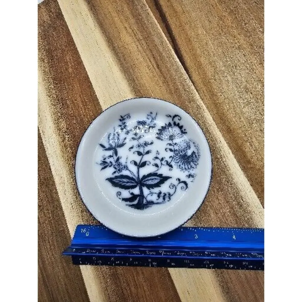 Vintage Blue Onion‎ Porcelain Pin Dish Vanity Dish Germany